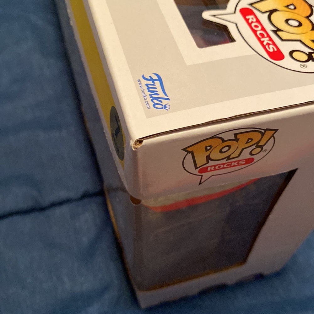 BTS - Butter 7-Pack Funko Pops - Picture 4 of 14